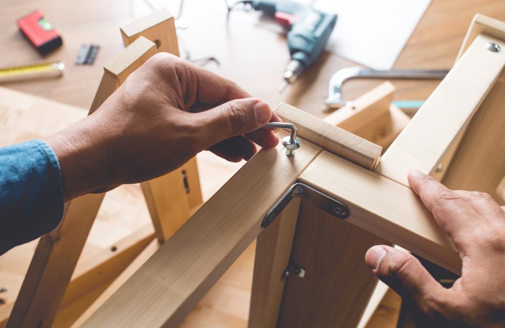 making door